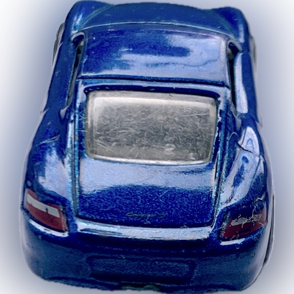 ๐ฅ๐ Hot Wheels Vintage Navy Blue Porsche Cayman S by Mattel - Picture 4 of 6